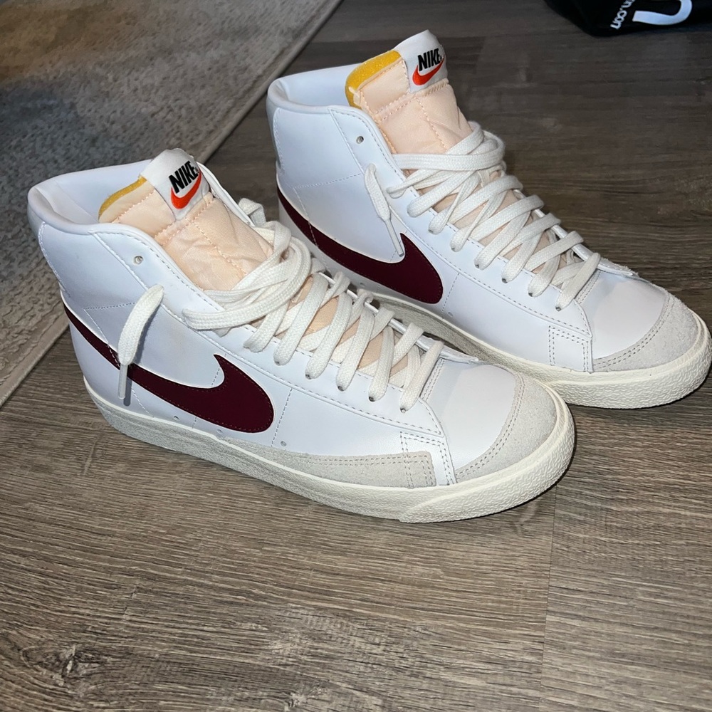Men’s Nike high top blazer sneakers